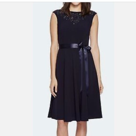 Tahari Dresses & Skirts - Tahari Navy Dress 4
